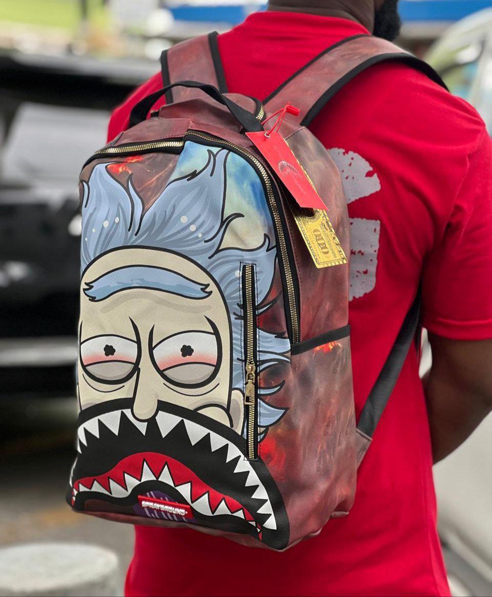 Mochilas modernas, diversos diseños